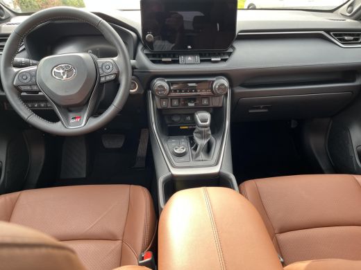 Toyota RAV4 2.5 Plug-in Hybrid AWD 300 GR Sport | All-in prijs | Automaat | Panoramadak | Leder bekleding ActivLease financial lease
