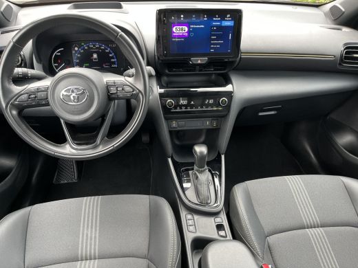 Toyota Yaris Cross 1.5 Hybrid Adventure | Navigatie | Head up display | Stoelverwarming | 18 inch LM-velgen | ActivLease financial lease