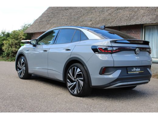 Volkswagen ID.5 Pro 77 kWh SOh 95% LED PANO NAVI TREKHAAK 83000KM!!! ActivLease financial lease