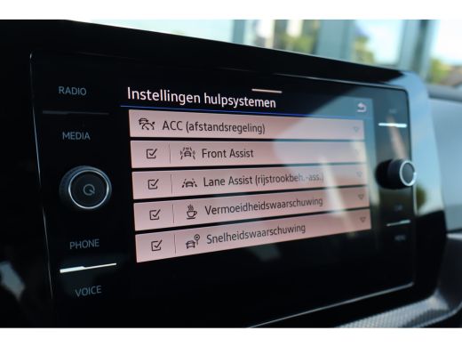 Volkswagen T-Cross 1.0 TSI Life Edition 95PK | Achteruitrijcamera | Airco | Apple Carplay/Android Auto|telefooninteg... ActivLease financial lease
