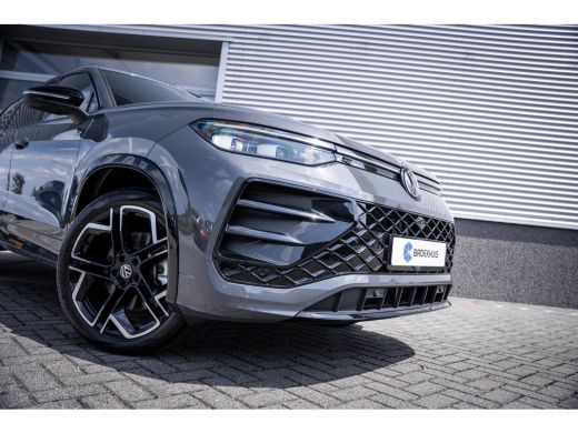Volkswagen Tayron R-Line Edition | 'App-Connect' draadloze smartphone integratie | Automatische afstandsregeling (A... ActivLease financial lease