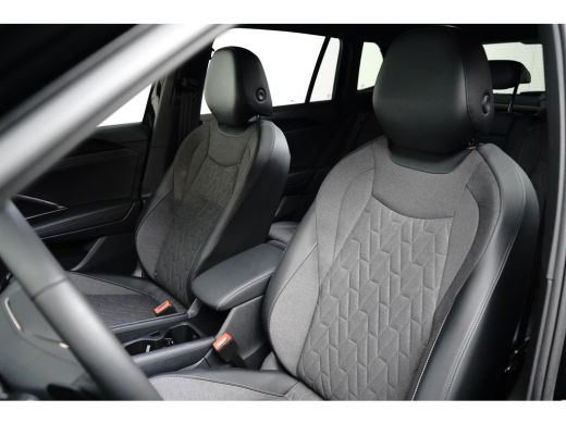 Volkswagen Tiguan 1.5 TSI eHybrid 150 kW Life SOH 100% | LED koplampen | Lichtmetalen velgen 18" | Rondomzicht camera ActivLease financial lease
