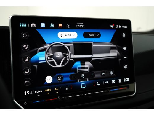 Volkswagen Tiguan 1.5 TSI eHybrid 150 kW Life SOH 100% | LED koplampen | Lichtmetalen velgen 18" | Rondomzicht camera ActivLease financial lease