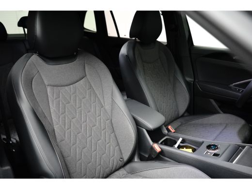 Volkswagen Tiguan 1.5 TSI eHybrid 150 kW Life SOH 100% | LED koplampen | Lichtmetalen velgen 18" | Rondomzicht camera ActivLease financial lease