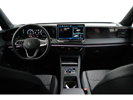 Volkswagen Tiguan 1.5 TSI eHybrid 150 kW Life SOH 100% | LED koplampen | Lichtmetalen velgen 18" | Rondomzicht camera ActivLease financial lease