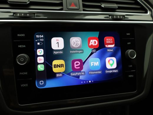 Volkswagen Tiguan 1.5 TSI R-Line Business | Black Style | IQ Light | Side Assist | Elk. A-klep | Camera | Prijs Rij... ActivLease financial lease