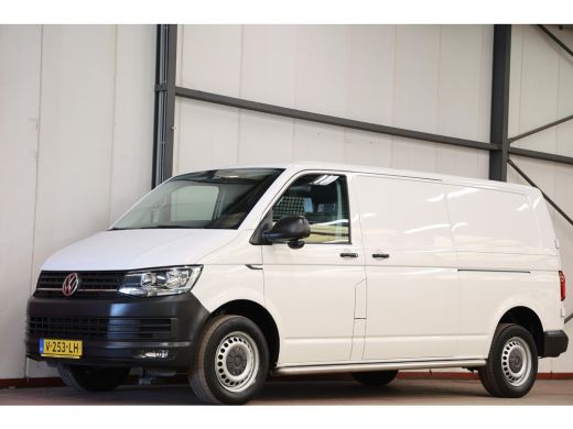 Volkswagen Transporter 2.0 TDI 150PK L2H1 LANG DSG AUTOMAAT ActivLease financial lease