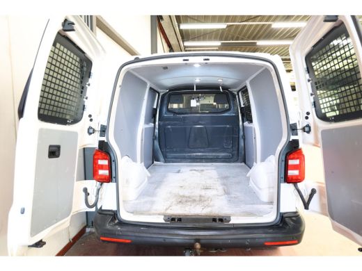 Volkswagen Transporter 2.0 TDI 150PK L2H1 LANG DSG AUTOMAAT ActivLease financial lease