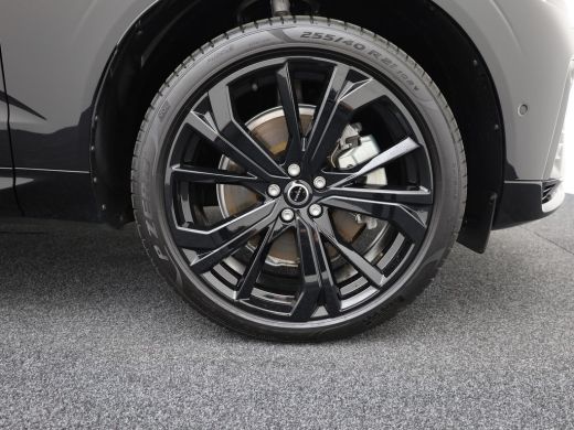 Volvo  XC60 2.0 T6 Plug-in hybrid AWD Plus Dark | Trekhaak | Panodak | Dode Hoek | 360 Camera | Harman Kardon... ActivLease financial lease