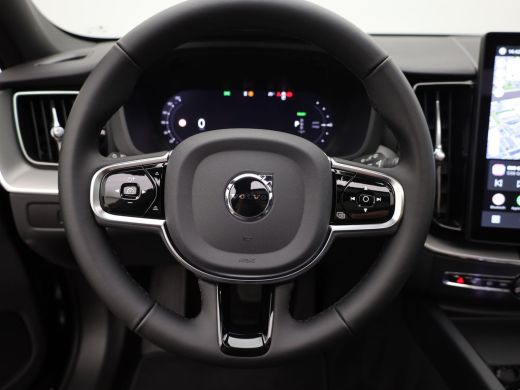 Volvo  XC60 2.0 T6 Plug-in hybrid AWD Plus Dark | Trekhaak | Panodak | Dode Hoek | 360 Camera | Harman Kardon... ActivLease financial lease