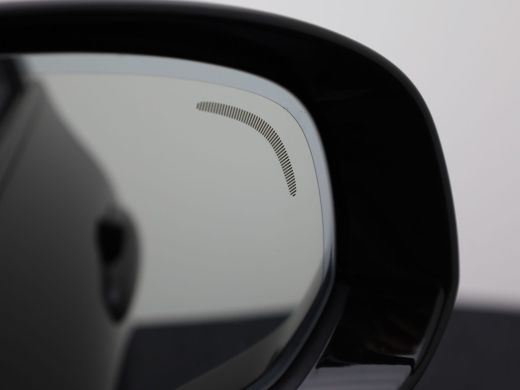 Volvo  XC60 2.0 T6 Plug-in hybrid AWD Plus Dark | Trekhaak | Panodak | Dode Hoek | 360 Camera | Harman Kardon... ActivLease financial lease
