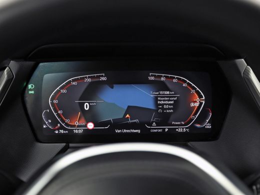 BMW 1 Serie 118i M Sport Automaat (APPLE CARPLAY, M PAKKET, GROOT NAVI, LEDER, SPORTSTOELEN, SFEERVERLICHTING... ActivLease financial lease