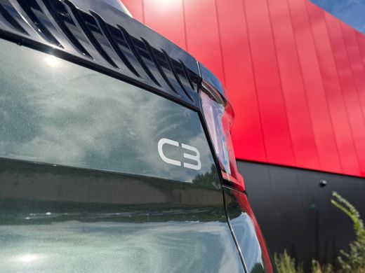 Citroën C3 Aircross Max | Achteruitrijcamera | Extra getinte achterste zijruiten en achterruit | Koplampen met ECO LE... ActivLease financial lease