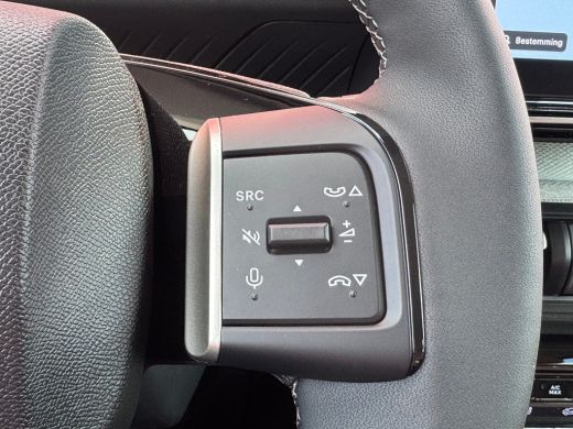 Citroën C3 Aircross Max | Achteruitrijcamera | Extra getinte achterste zijruiten en achterruit | Koplampen met ECO LE... ActivLease financial lease