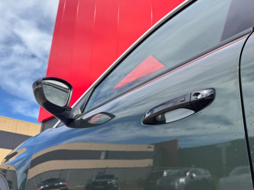 Citroën C3 Aircross Max | Achteruitrijcamera | Extra getinte achterste zijruiten en achterruit | Koplampen met ECO LE... ActivLease financial lease