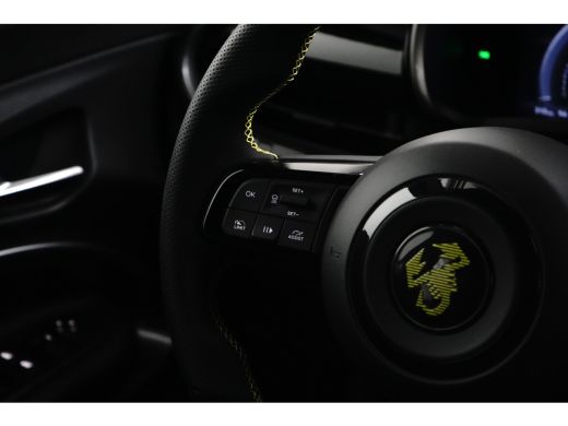Abarth 600e Turismo 54 kWh 240 pk Fiat | 11 kW lader | Airco (automatisch) | Apple Carplay/Android Auto|telef... ActivLease financial lease