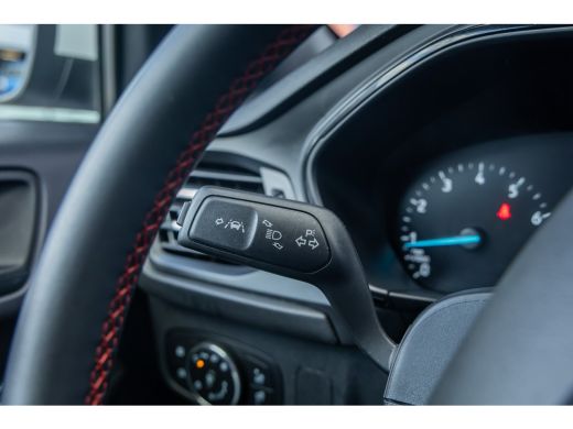 Ford Focus 1.0 EcoBoost Hybrid ST Line | Cruise control | Parkeersensoren Voor/Achter | Apple Carplay/Androi... ActivLease financial lease