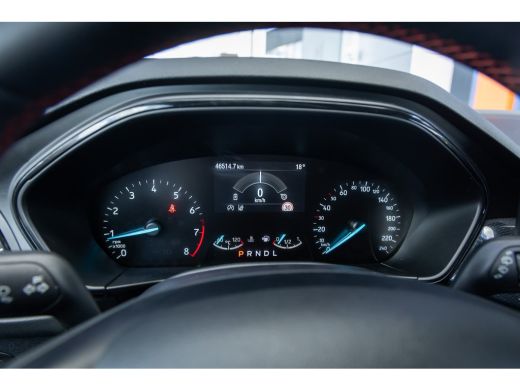 Ford Focus 1.0 EcoBoost Hybrid ST Line | Cruise control | Parkeersensoren Voor/Achter | Apple Carplay/Androi... ActivLease financial lease