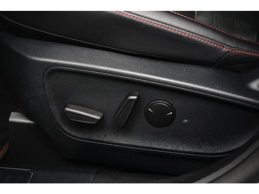 Ford Kuga 2.5 PHEV ST-Line X | Black Pack | Winter Pakket | ActivLease financial lease