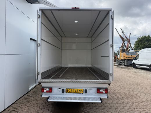 Maxus eDeliver9 65kWh 204PK Elektrisch! 171km WLTP Elektrische Bakwagen Achterdeuren Airco ACC Carplay Camera Par... ActivLease financial lease