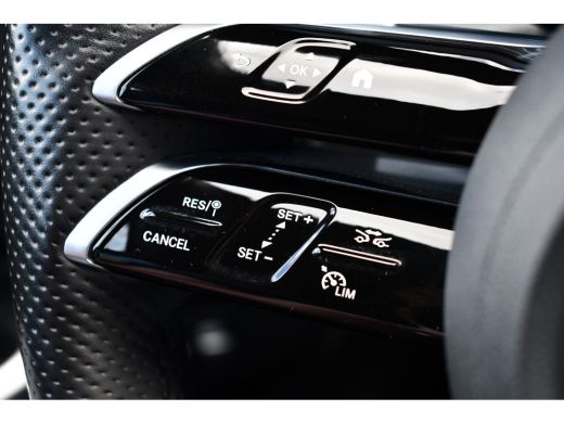 Mercedes-Benz C-Klasse Estate 300 e AMG Line Distronic Night Leder laser-LED ActivLease financial lease