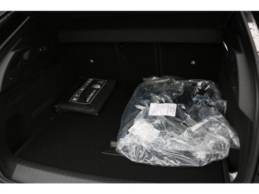 Peugeot 3008 GT Exclusive | Adaptieve cruise control met Stop&Go functie | Elektrische parkeerrem | Extra geti... ActivLease financial lease