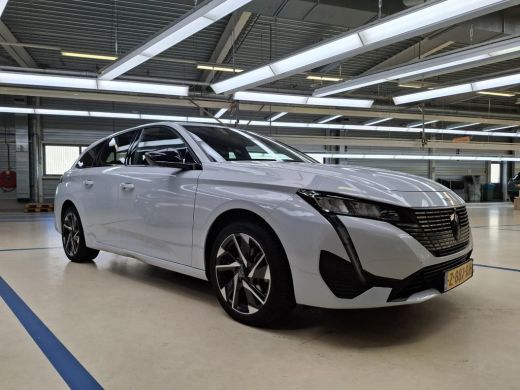 Peugeot 308 SW 1.2 PureTech 130pk EAT8 Allure | Automaat | Navigatie | Camera | All season | Trekhaak | 1.400... ActivLease financial lease