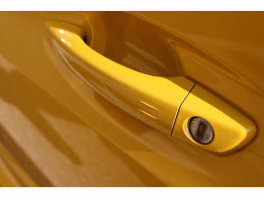 Peugeot e-208 EV GT Pack 50 kWh | Fase 3 laden | Stoelverwarming | Navigatie | Camera | Full LED | Alcantara | ... ActivLease financial lease