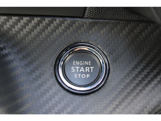 Peugeot e-208 EV GT Pack 50 kWh | Fase 3 laden | Stoelverwarming | Navigatie | Camera | Full LED | Alcantara | ... ActivLease financial lease