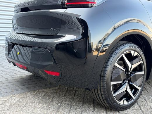 Peugeot e-208 GT | Elektrische parkeerrem | Elektrische parkeerrem | Extra getinte achterste zijruiten en achte... ActivLease financial lease