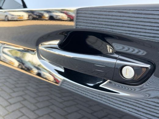 Peugeot e-208 GT | Elektrische parkeerrem | Elektrische parkeerrem | Extra getinte achterste zijruiten en achte... ActivLease financial lease