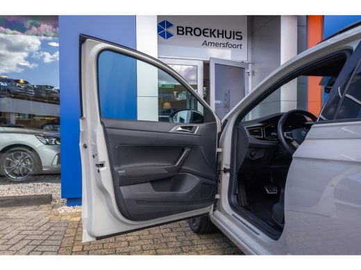 Volkswagen Taigo 1.0 TSI R-Line | Apple Carplay/Android Auto | ACC | 17'' L.M. | Parkeersensoren | Digital Dash | ... ActivLease financial lease