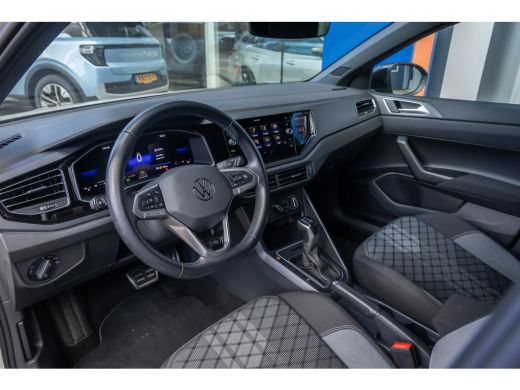 Volkswagen Taigo 1.0 TSI R-Line | Apple Carplay/Android Auto | ACC | 17'' L.M. | Parkeersensoren | Digital Dash | ... ActivLease financial lease