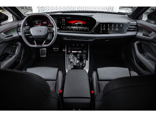 Audi A5 Avant 2.0 e-hybrid quattro S edition Competition | Bang & Olufsen | Trekhaak | HUD | 360 Camera |... ActivLease financial lease