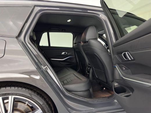 BMW 3 Serie Touring 330e Sportline High Executive (Plug-in) {SoH-91%} (INCL-BTW) Aut. *LEATHER | FULL-LED | H... ActivLease financial lease