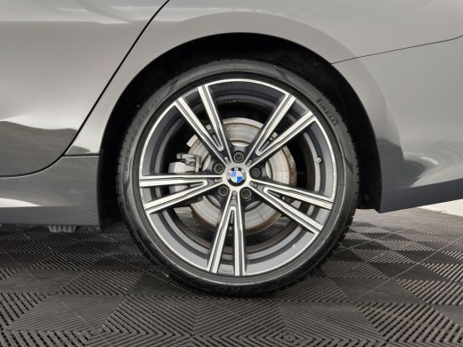 BMW 3 Serie Touring 330e Sportline High Executive (Plug-in) {SoH-91%} (INCL-BTW) Aut. *LEATHER | FULL-LED | H... ActivLease financial lease