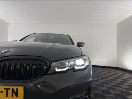 BMW 3 Serie Touring 330e Sportline High Executive (Plug-in) {SoH-91%} (INCL-BTW) Aut. *LEATHER | FULL-LED | H... ActivLease financial lease