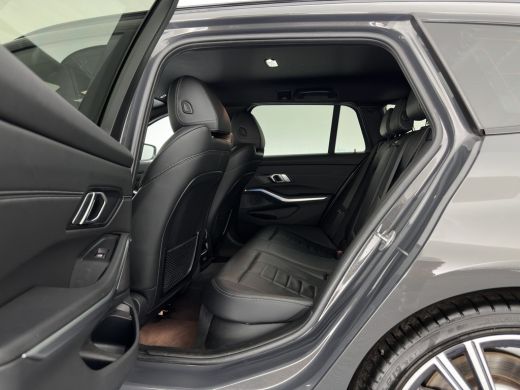 BMW 3 Serie Touring 330e Sportline High Executive (Plug-in) {SoH-91%} (INCL-BTW) Aut. *LEATHER | FULL-LED | H... ActivLease financial lease