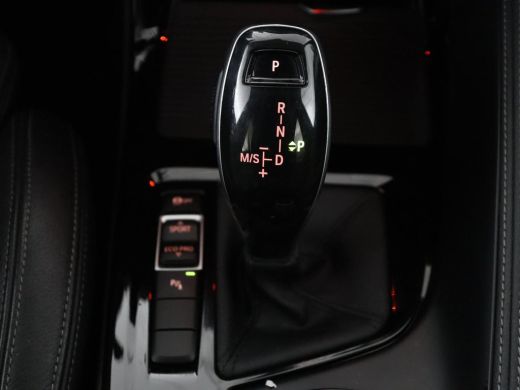 BMW X1 sDrive20i High Executive M-sport | Leder | Memory | Harman/Kardon | Head-up | Cruise control | St... ActivLease financial lease