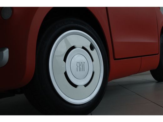 Fiat Topolino Corallo NIEUW MODEL | LIMITED EDITION | 75KM Actieradius | Vanaf 16 Jaar | Grote scherm | Panoram... ActivLease financial lease