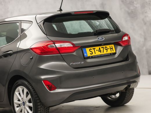 Ford Fiesta 1.0 EcoBoost Titanium Sport (APPLE CARPLAY, GROOT NAVI, CLIMATE, CAMERA, SPORTSTOELEN, ADAPTIVE C... ActivLease financial lease
