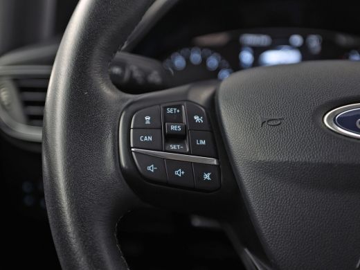 Ford Fiesta 1.0 EcoBoost Titanium Sport (APPLE CARPLAY, GROOT NAVI, CLIMATE, CAMERA, SPORTSTOELEN, ADAPTIVE C... ActivLease financial lease