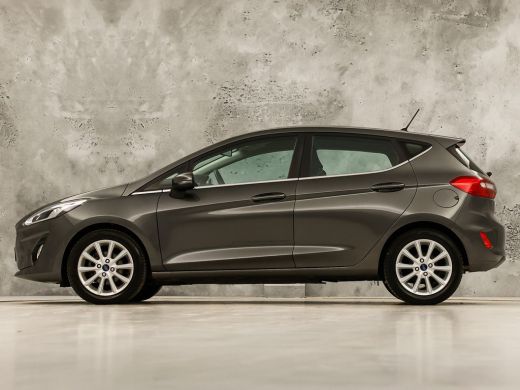 Ford Fiesta 1.0 EcoBoost Titanium Sport (APPLE CARPLAY, GROOT NAVI, CLIMATE, CAMERA, SPORTSTOELEN, ADAPTIVE C... ActivLease financial lease