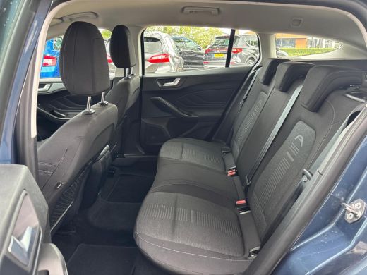 Ford Focus 1.0 EcoBoost Active Business | Stoel & Stuurverwarming | Apple Carplay | Parkeersensoren | Lane A... ActivLease financial lease