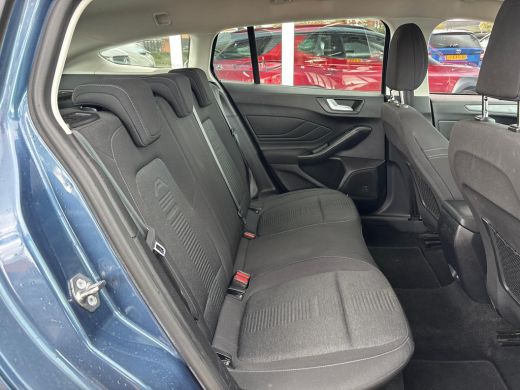Ford Focus 1.0 EcoBoost Active Business | Stoel & Stuurverwarming | Apple Carplay | Parkeersensoren | Lane A... ActivLease financial lease