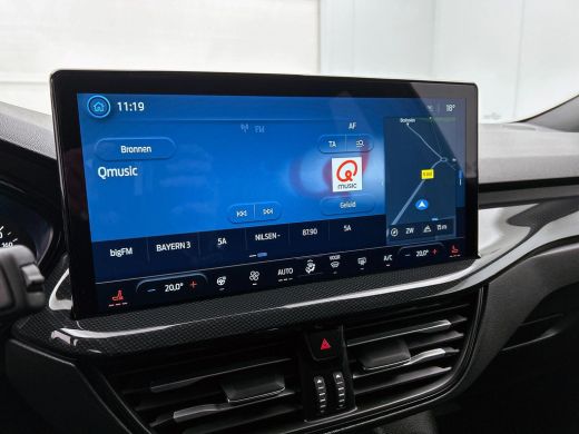 Ford Focus 1.0 EcoBoost Hybrid ST Line X CAMERA | NAVI & CARPLAY | AD-CRUISE | WINTER-PACK ActivLease financial lease