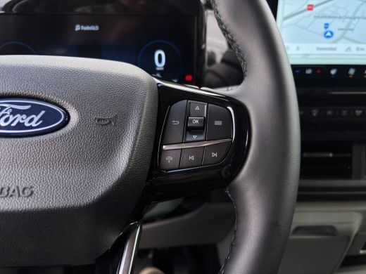 Ford Transit Custom 320 2.5 PHEV L2H1 Sport | Adap. Cruise Control | Winterpack | 360 Camera | Elektr. Trekhaak | ActivLease financial lease