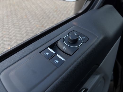 Ford Transit Custom 320 2.5 PHEV L2H1 Sport | Adap. Cruise Control | Winterpack | 360 Camera | Elektr. Trekhaak | ActivLease financial lease