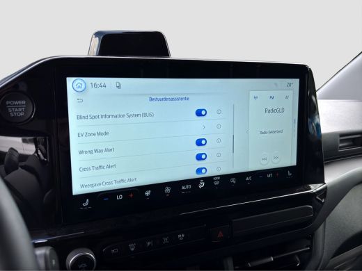 Ford Transit Custom 320 2.5 PHEV L2H1 Sport | Adap. Cruise Control | Winterpack | 360 Camera | Elektr. Trekhaak | ActivLease financial lease