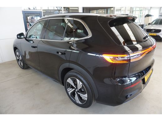 Geely E5 Max+ 68 kWh Max+ 68 kWh Stoel-massage -ventilatie Panoramisch schuifdak 360 Camera Warmtepomp ActivLease financial lease